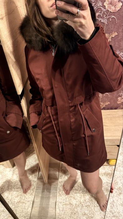 Продам парку 44 размер