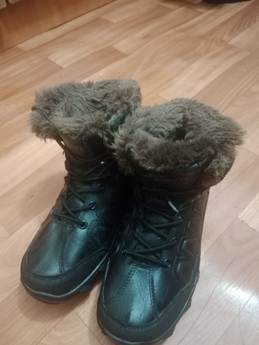 Детские  ботинки