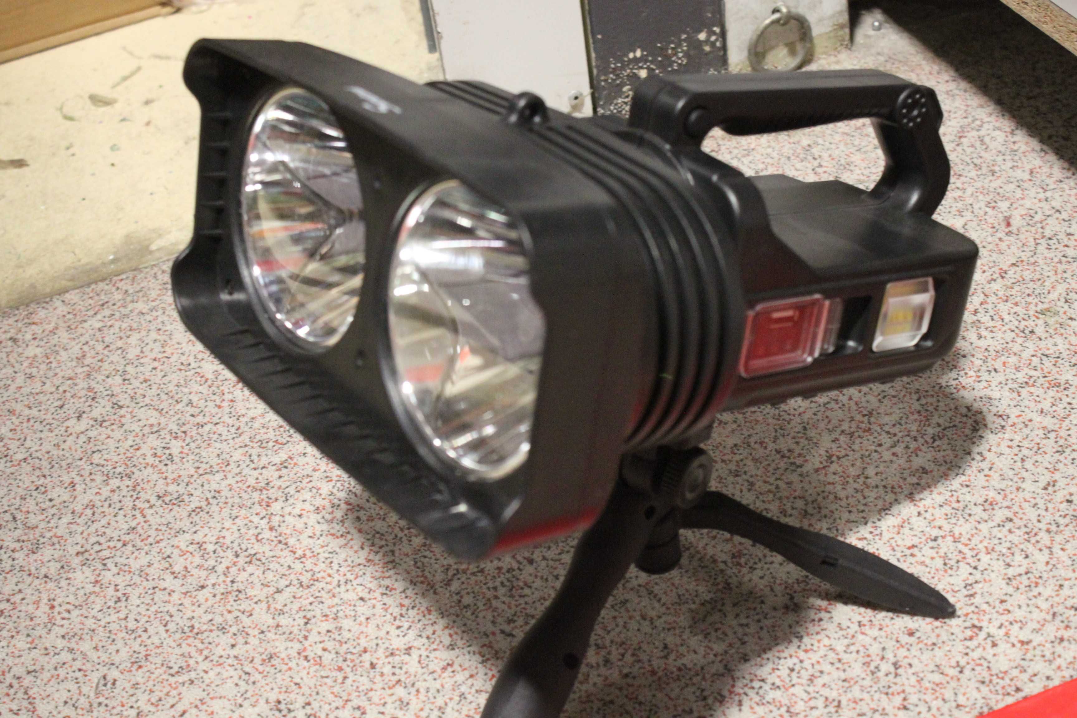 Lanterna pescuit vanatoare cu stativ LED 50W SMD +  COB