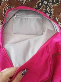 Школьный, розовый рюкзак