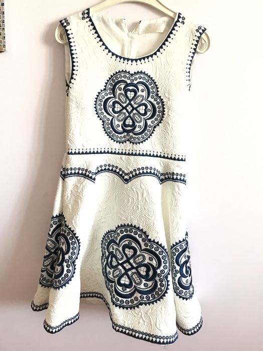 Платье для мероприятий