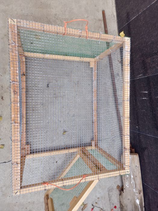 Tovuq yoki joja uchun katak !