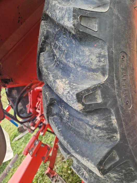 Anvelope tractor u650