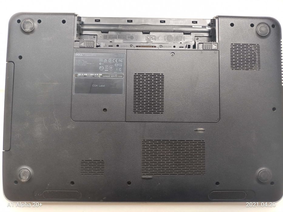 Лаптоп Dell Inspiron N7110