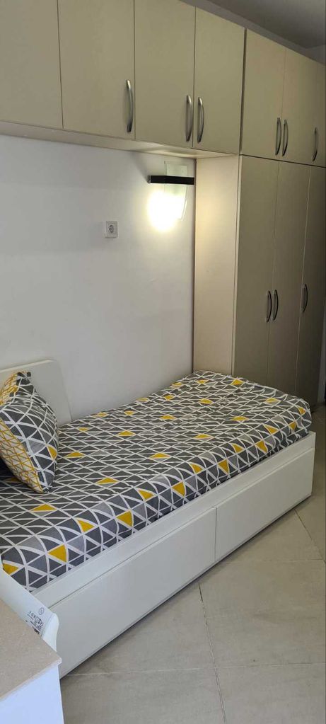 Дава се под наем  в Варна, Център - 12 кв.м за 204 € - Снимка #3