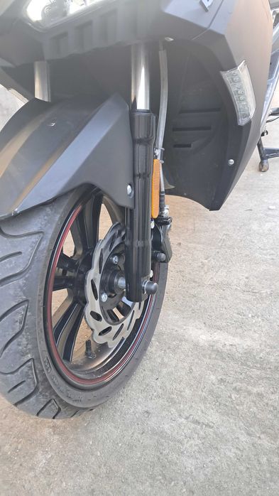 Scuter BURNOUT Acte de Germania este ca si nou
