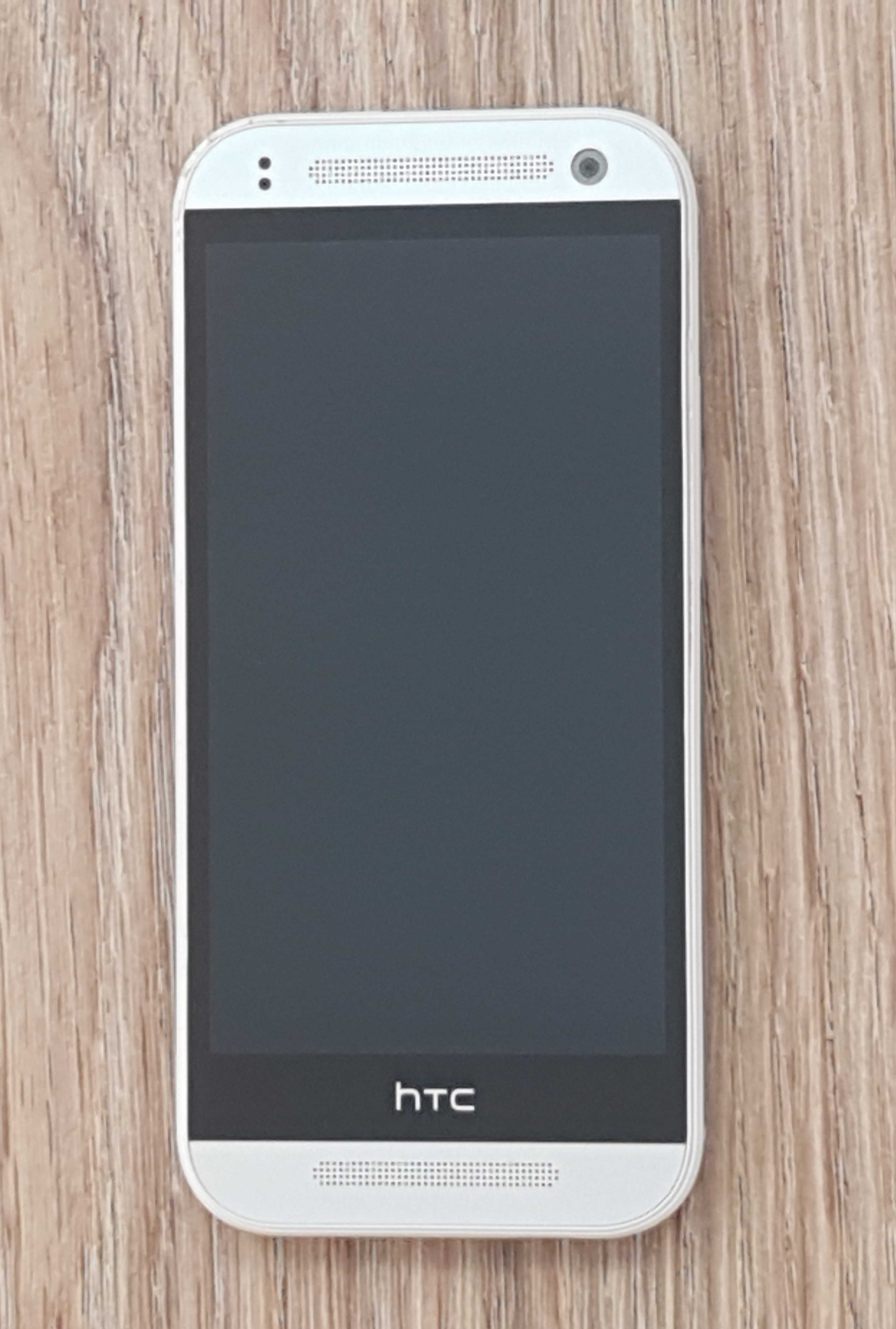 Smartphone HTC One Mini 2 (M8 mini) - pentru piese.