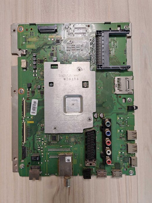 Продавам резервни части за телевизор Philips TX-42AS650E