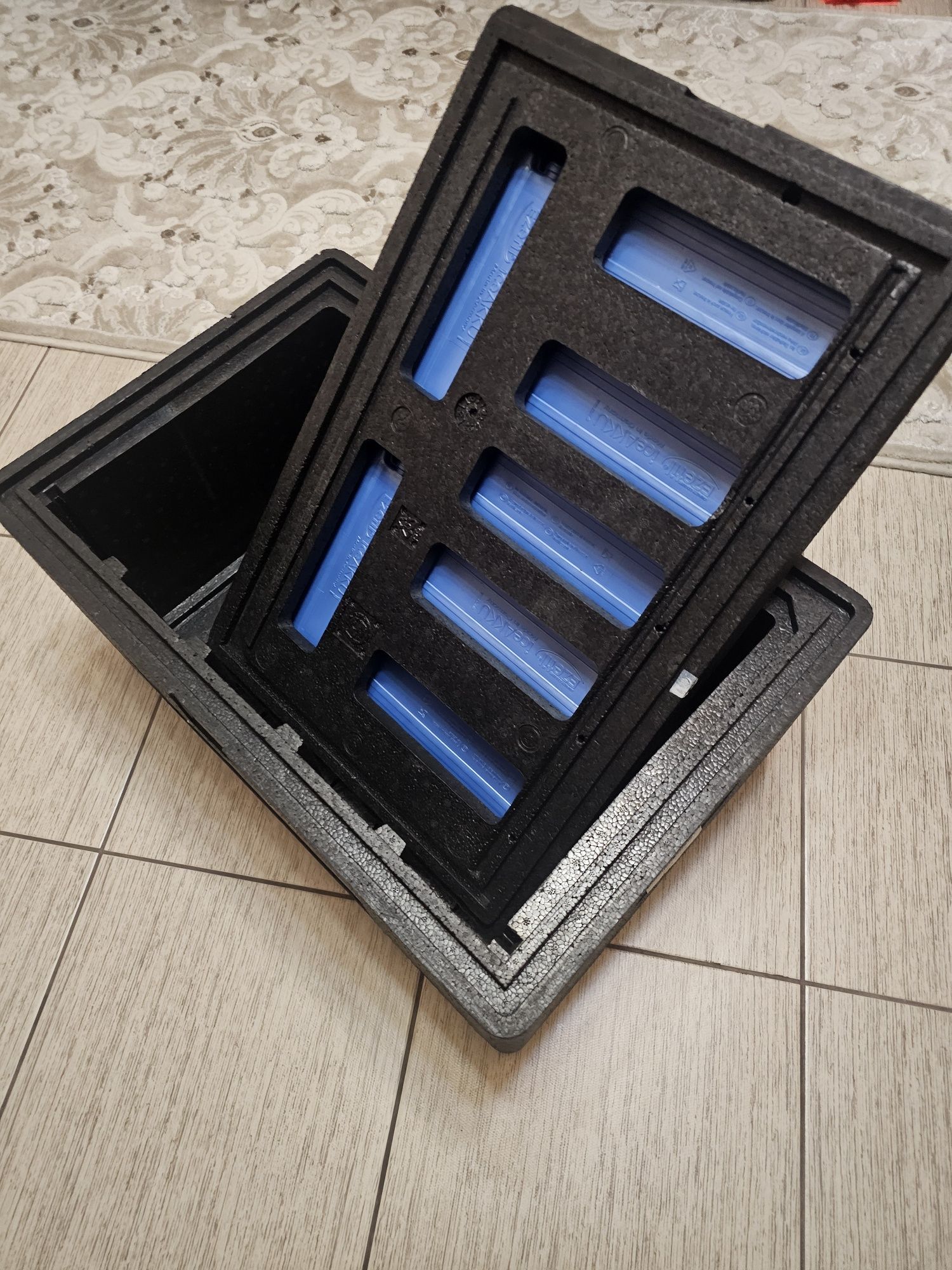 Cutie termoizolanta cu capac pentru transport alimente, Termobox pizza