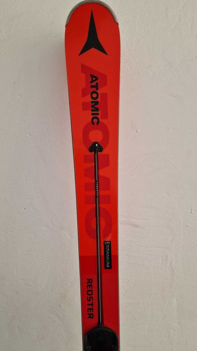 Schiuri ATOMIC Redster S9+ATOMIC X12TL, GRIP WALK-1.999 ron/ 399 eur