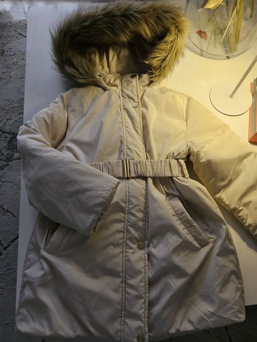 Geaca cu puf fetite Mango marimea 128cm