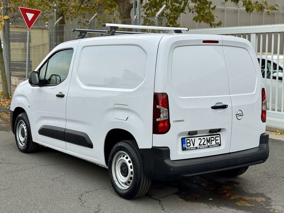 Opel Combo Van NOU 2024 1.900 km 1.5 diesel 100 cp