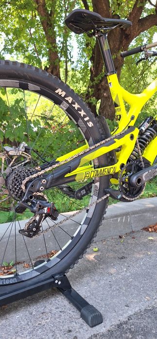 Vând Commencal V4 Supreme