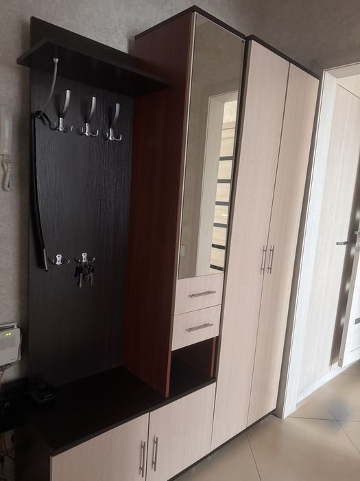 Шкаф в прихожую