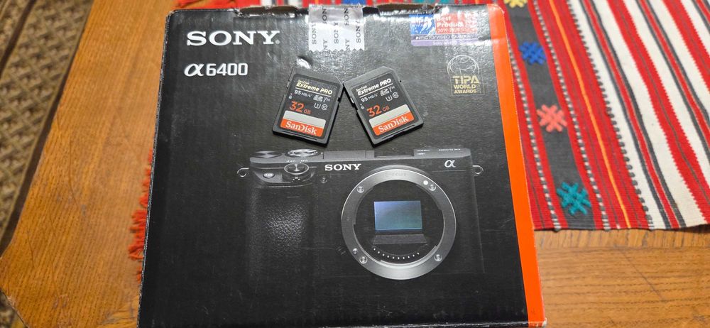 Sony A6400 cu 1885 cadre Body