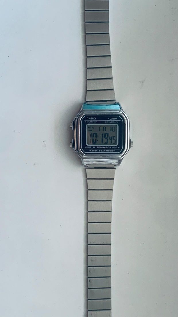 Casio illuminator 
Водонепроницаемые часы от casio 
Это оригинальные