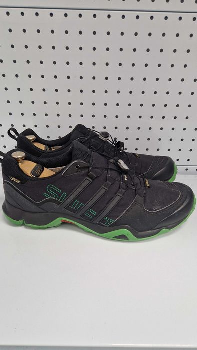 Оригинални мъжки маратонки- Adidas Gore-Tex