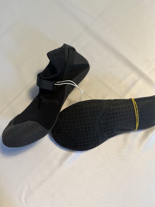 Încălțări pentru apă / Aqua shoes, mărimea 36