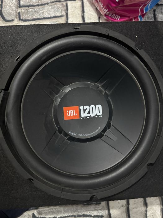 Сабвуфер 1200 ват