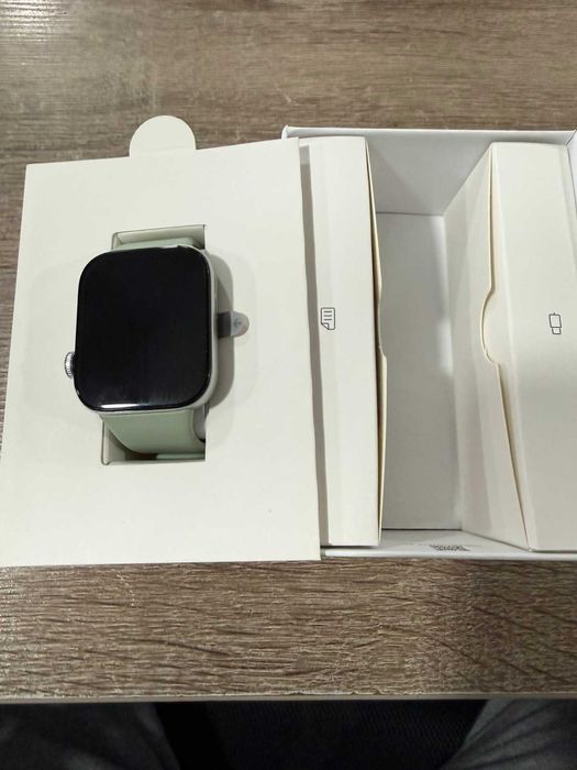смарт часовник Huawei watch fit 3