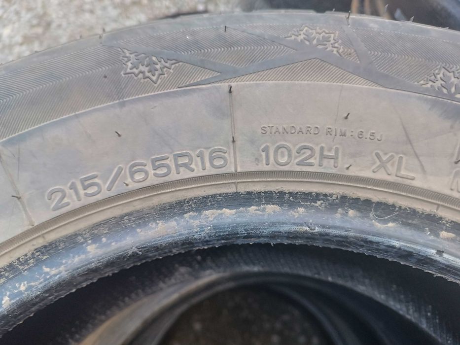 Зимни гуми 16 ц.