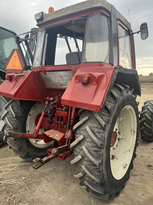 Tractor International Case 1056 XL