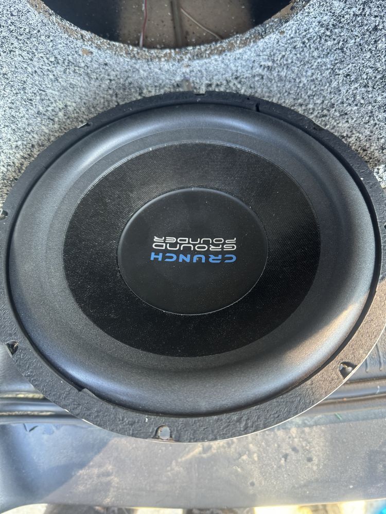 Subwoofer crunch car audio USA