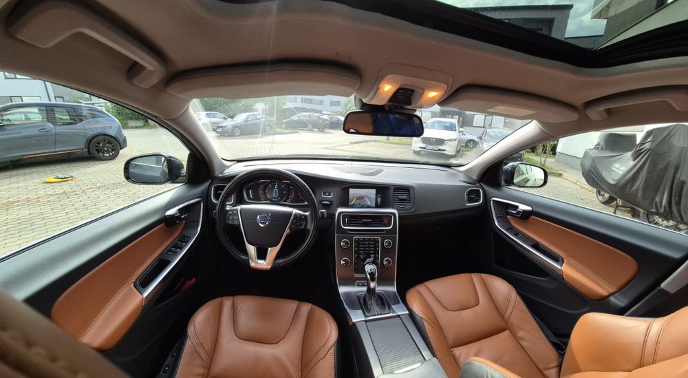 Volvo V60 D6 Plug-in hybrid, 2013,xenon,navi,piele