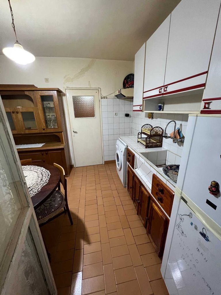 Дава се под наем Тристаен апартамент в Хасково, Орфей - 90 кв.м за 183.6 € - Снимка #6