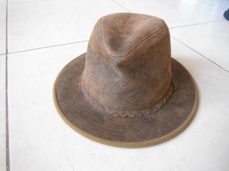 Мъжка шапка - естествена кожа
