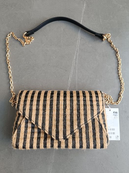 Нова вечерна чанта H&M – плетена елегантност със златен акцент!