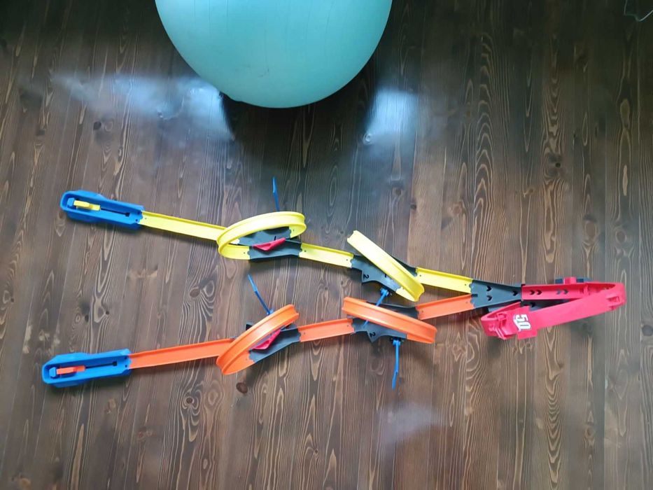 Писта Hot Wheels