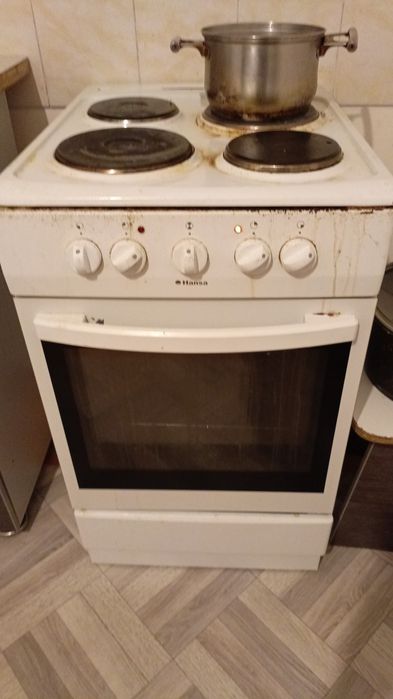 Электрическая плита HANSA