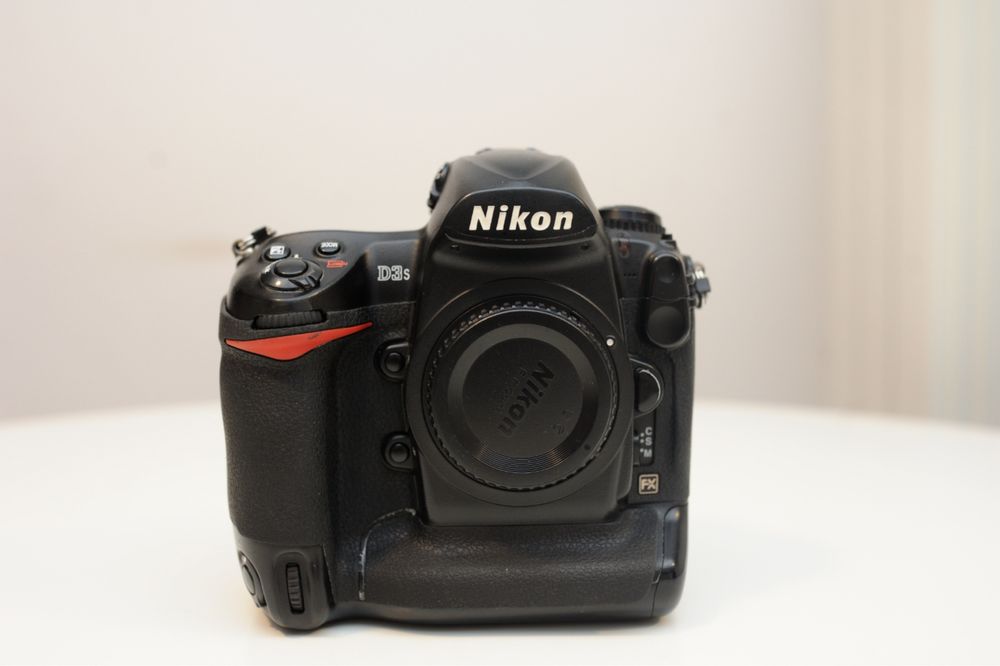 Nikon D3S, 13.000 de cadre