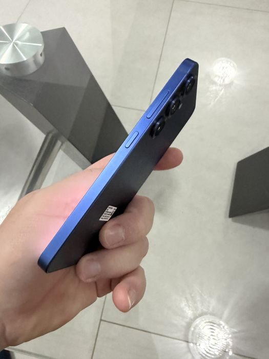 Samsung S25 navy 512GB / 12GB RAM • ca NOU • neverlocked