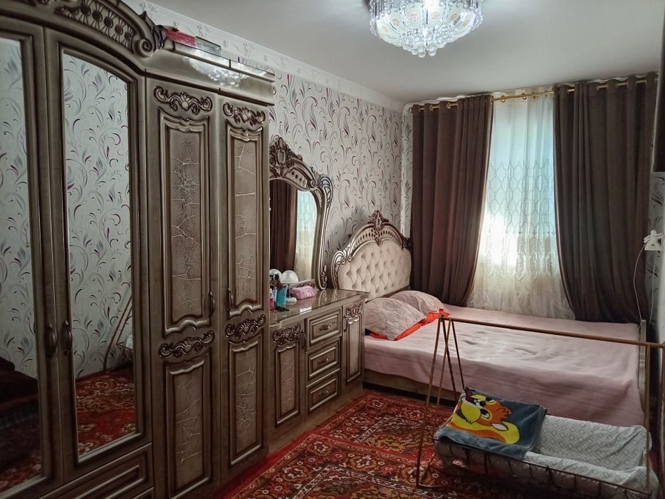 Даритал ропарасида барча жихозлари блн 4 хонали квартира сотилади