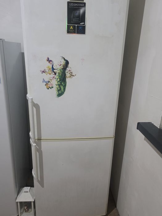 Холодильник хорошем состоянии