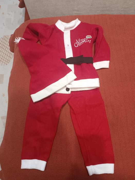 Костюм Санты на 2-3 года