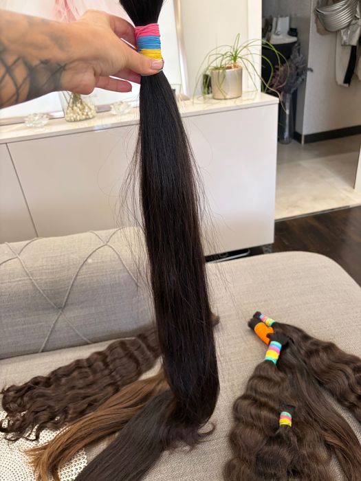 Естествени коси всякакви цветове