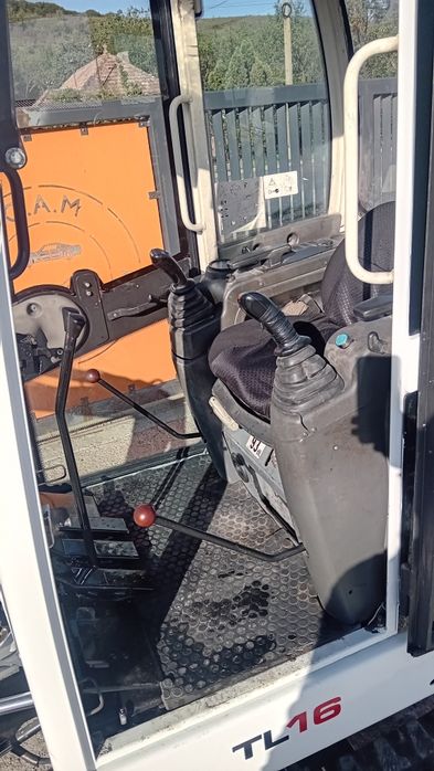 Miniexcavator Terex TC16
