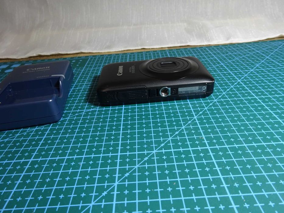 Aparat foto digital Canon Ixus 120 IS