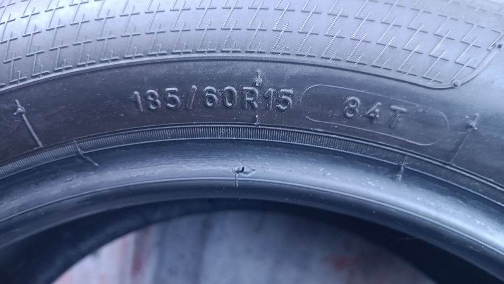 185/60/15 Kleber .