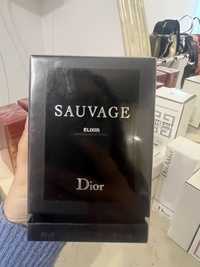 Dior Sauvage , Armani you , Baccarat Rouge