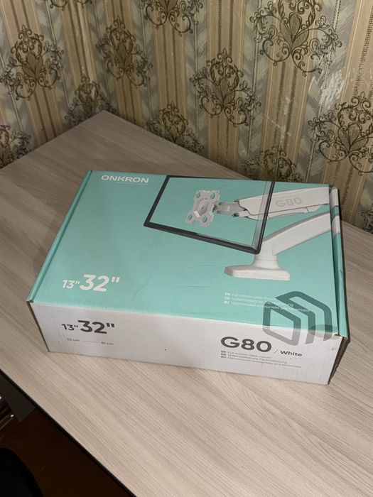 Кронштейн для монитора