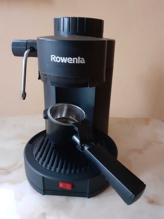Кафе машина за еспресо ROWENTA