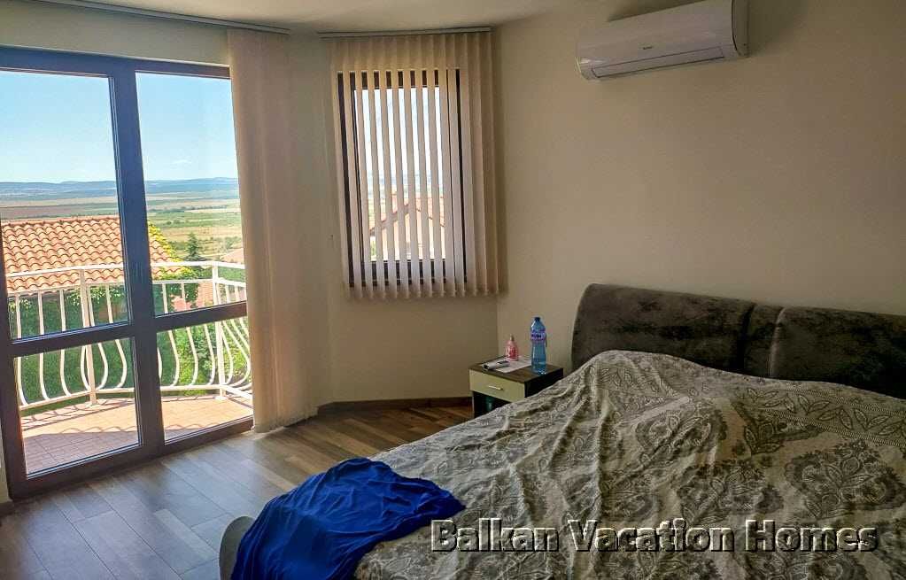 Продава се Къща в с. Кошарица, Област Бургас - 251 кв.м за 1176 €/кв.м - Снимка #9