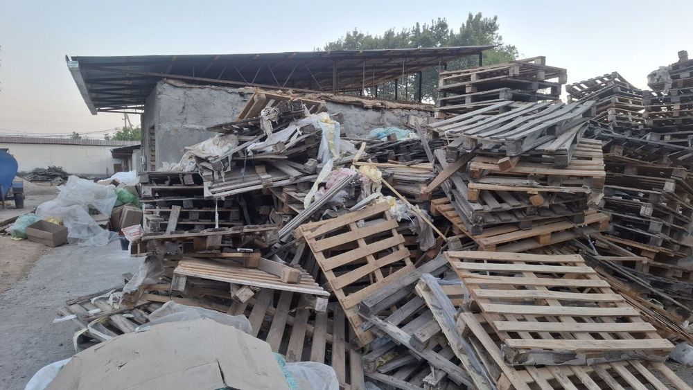 Продаются поддоны состояние на фото поддоны находятся в Кибрай