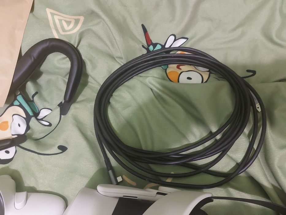 Quest 3s + accessorii kiwi battery strap și kiwi fecial v4 si kwi,cabl
