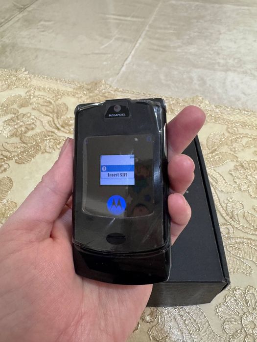 Motorola Razr V3 GSM 1SIM Новый Реставрация Цена Только ОПТОМ