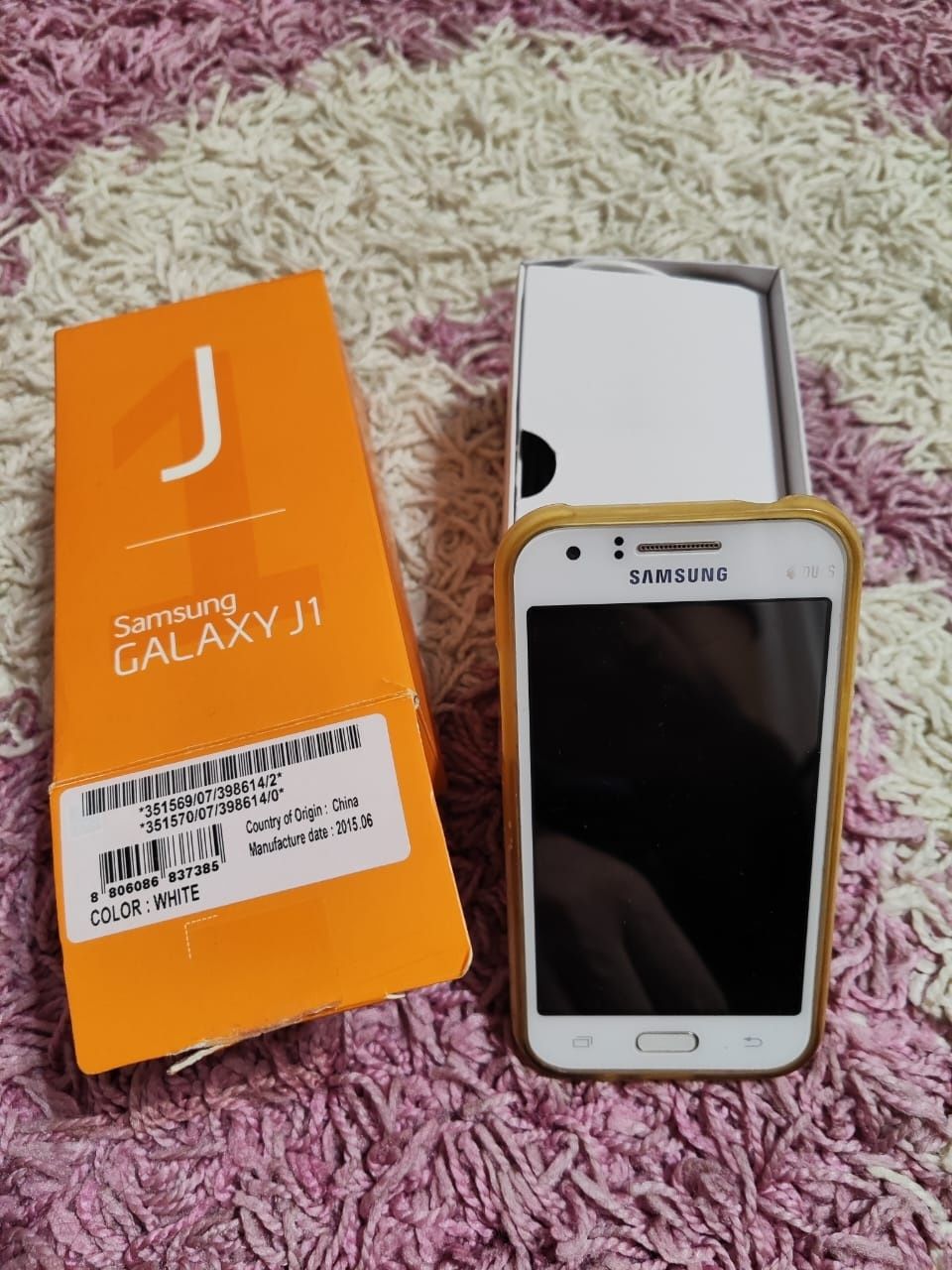 Продам Samsung J1, 6303, airpods